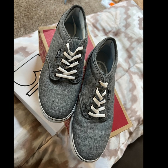 Vans - Picture 1 of 3